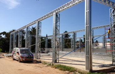 Mama Simba - Warehouse